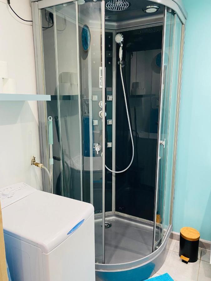 Studio 40M2 Plein Pied Avec Parking Jussac Exteriör bild